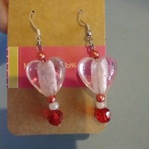 Adorable heart earrings